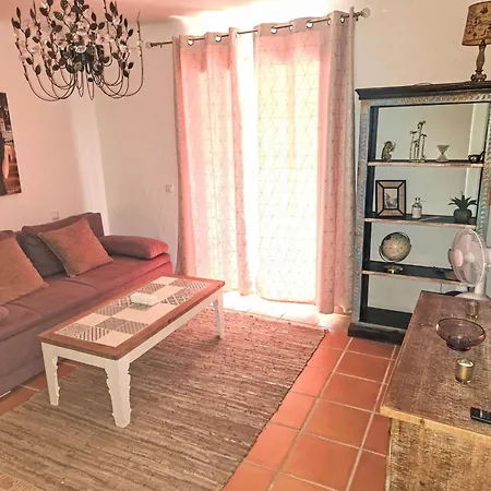 Tatil Evi La Scarlett 1 By Interhome *